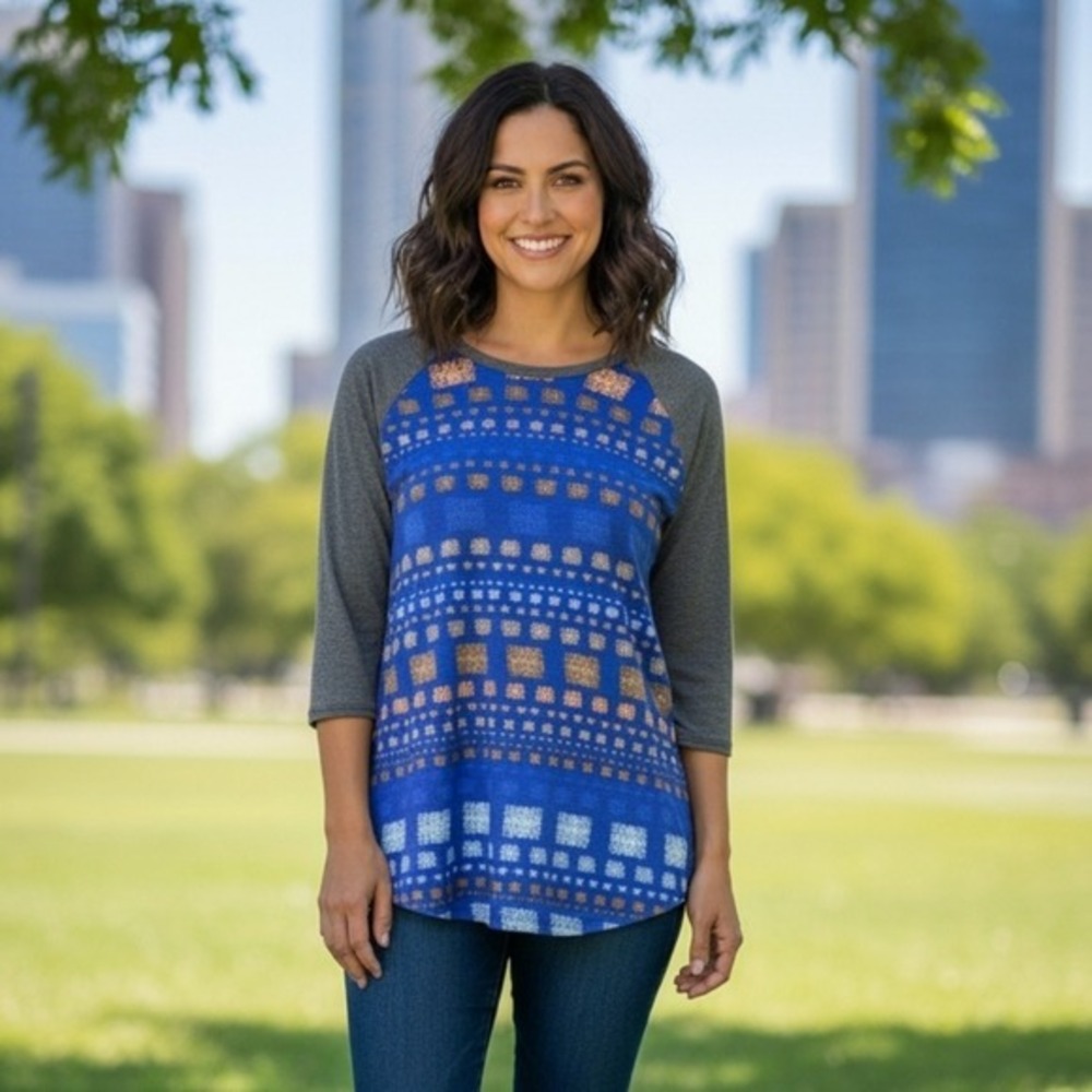 LuLaRoe Randy and Gray‎ Long Sleeve Top Woman's Small